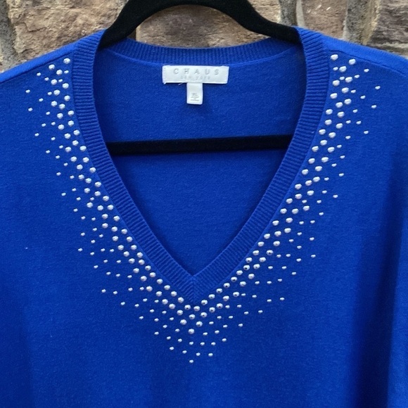 Chaus Royal blue v-neck sweater with silver embellishments. Size XL - Picture 3 of 9